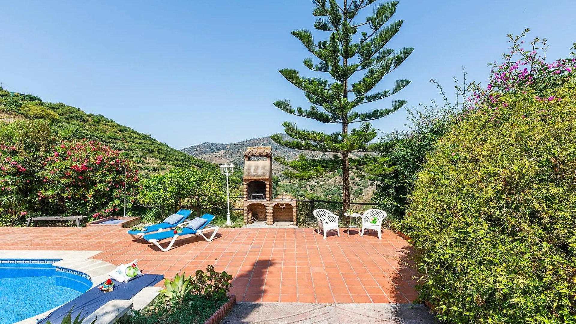 Casa Fuentezuelas Sayalonga Casa vacanze